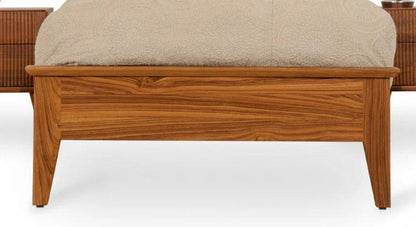 King Size Upholstered Headboard bed in Samawi Headboard Design in Non Storage in Sheesham in Napoli - Trout